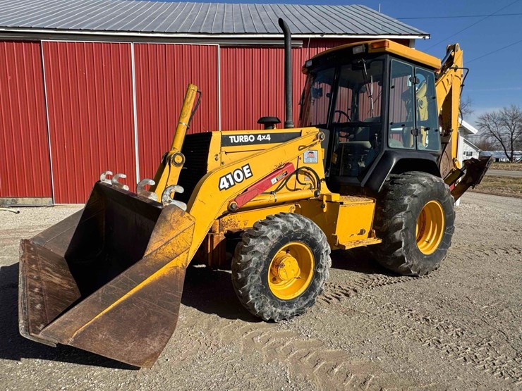 deere-410e-image-1