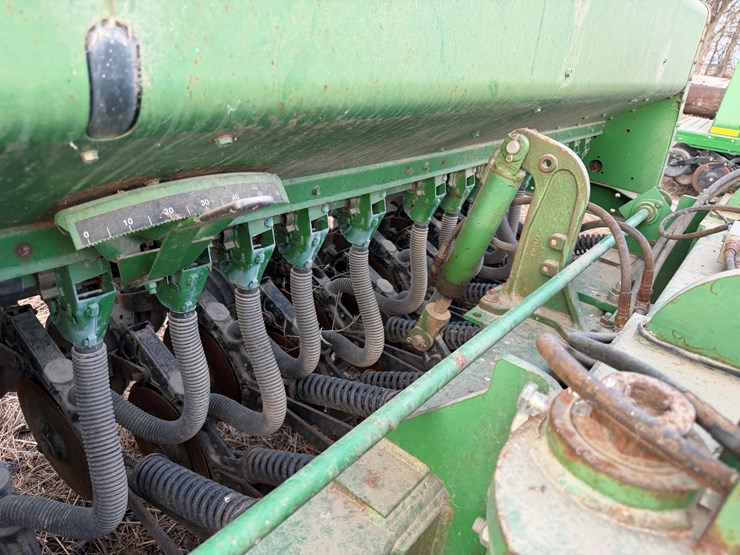 john-deere-35-image-82
