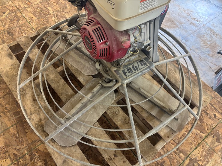 #2349-•-approx.-46"-power-trowel-image-3