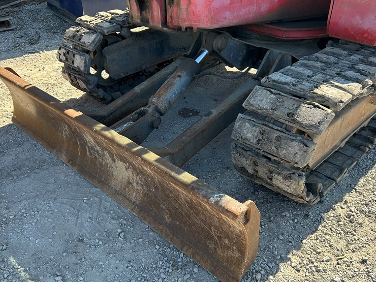 takeuchi-tb180fr-image-42