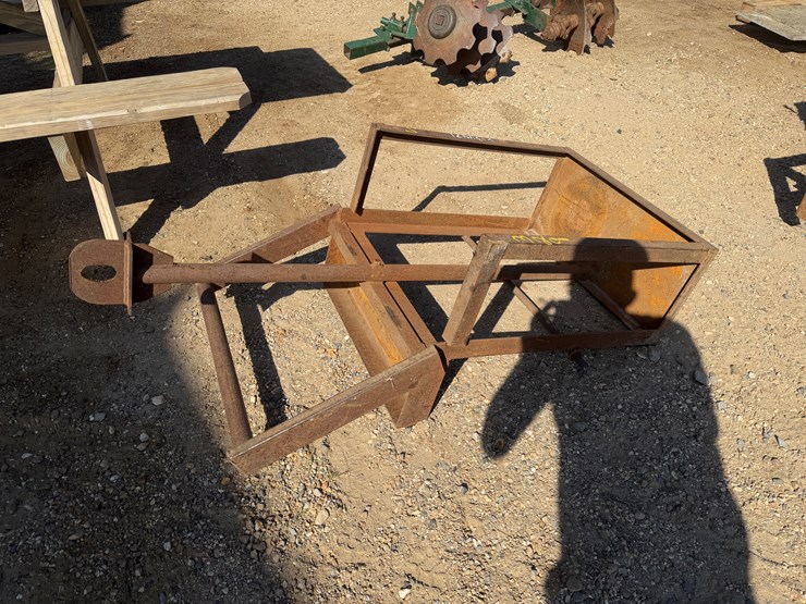 #6541-•-1-point-hitch-leveler-image-3