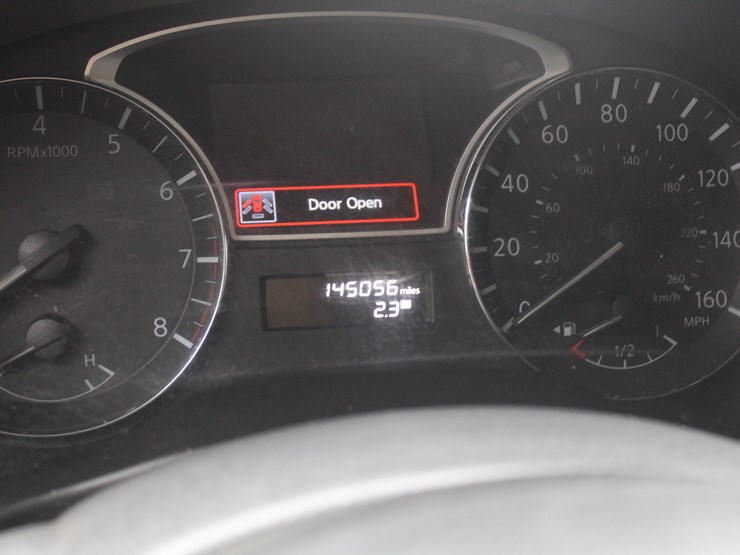 2015-nissan-pathfinder-image-10