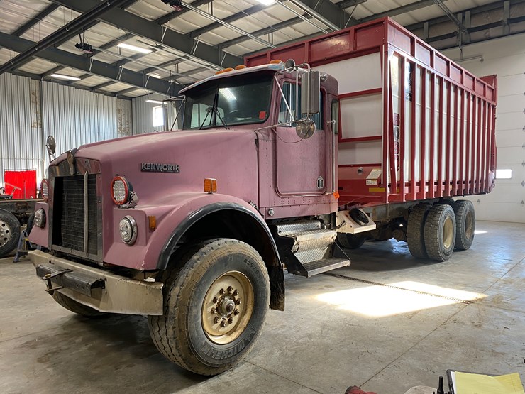 1993-kenworth-w900-image-1