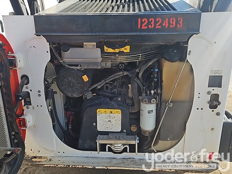 2021-bobcat-t66-image-19