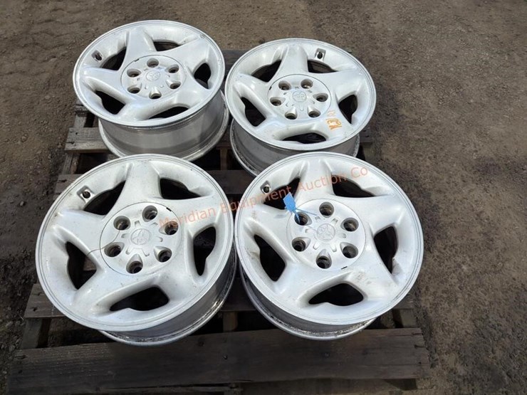 2004-toyota-tacoma-image-1