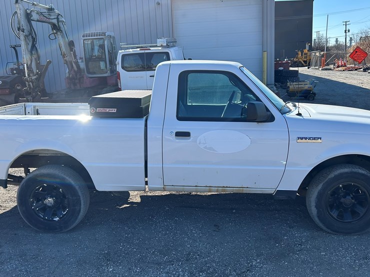 2011-ford-ranger-image-6