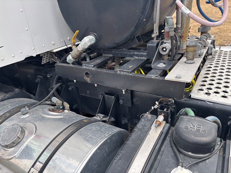 kenworth-t800-image-56