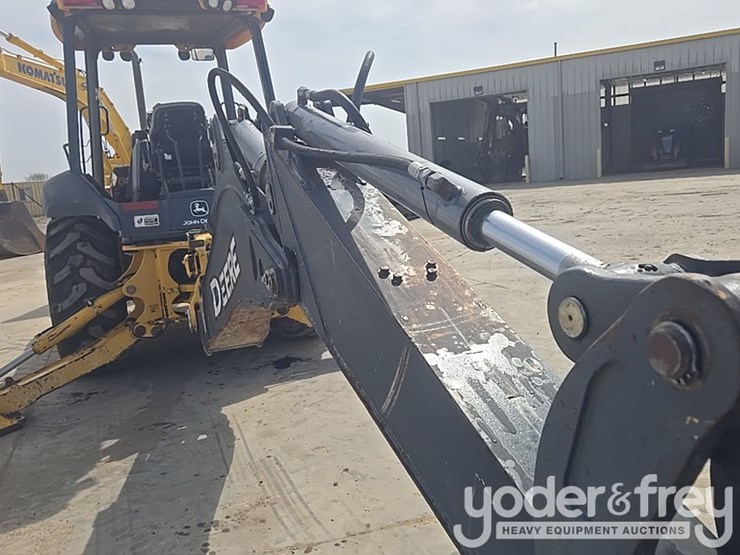 2014-deere-310k-ep-image-55