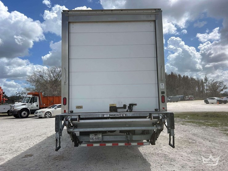 2019-international-durastar-4300-image-27