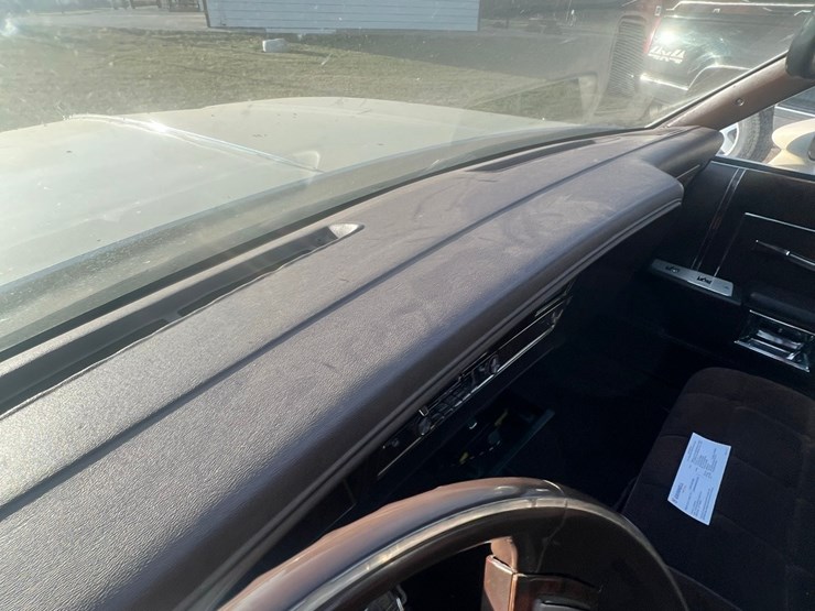 lot-13.-oldsmobile-delta-88-royale-car,-4-dr.,-196,050-mi,-307-v8,--4-speed-automatic-image-28