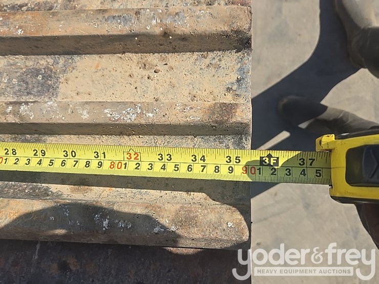 2013-komatsu-pc490-lc-10-image-31