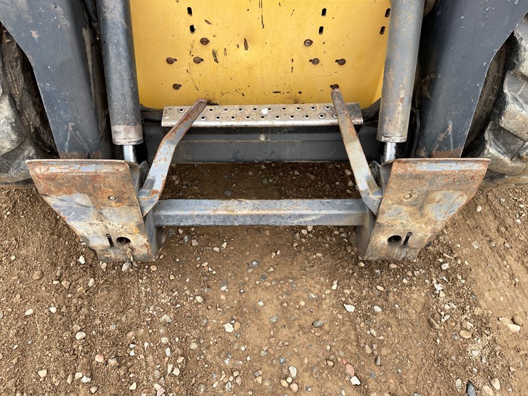#1027-•-new-holland-lx985-skid-steer-image-14