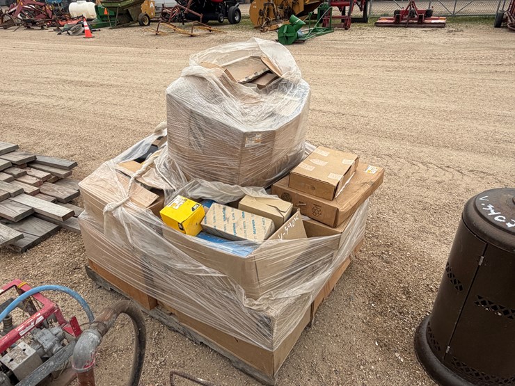 #34015-•-pallet-of-filters-image-3