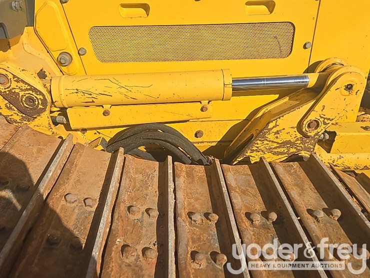 2018-komatsu-d51px-24-image-43