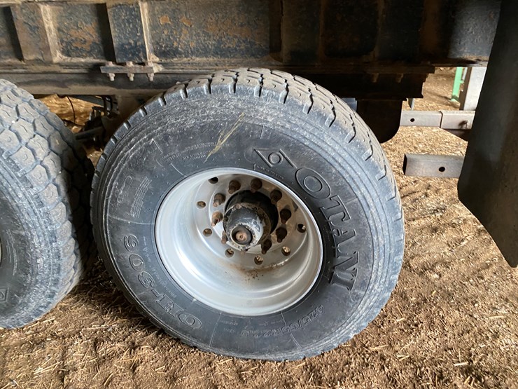 2012-h-&-s-top-dog-image-19