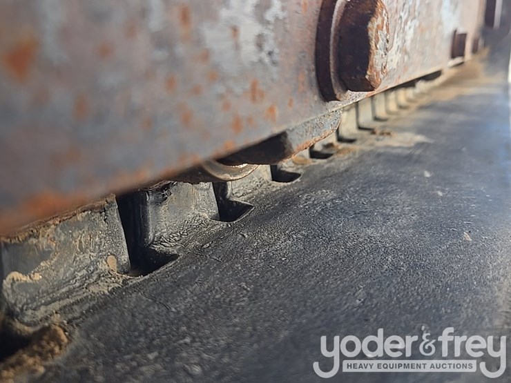 2020-deere-35g-image-14