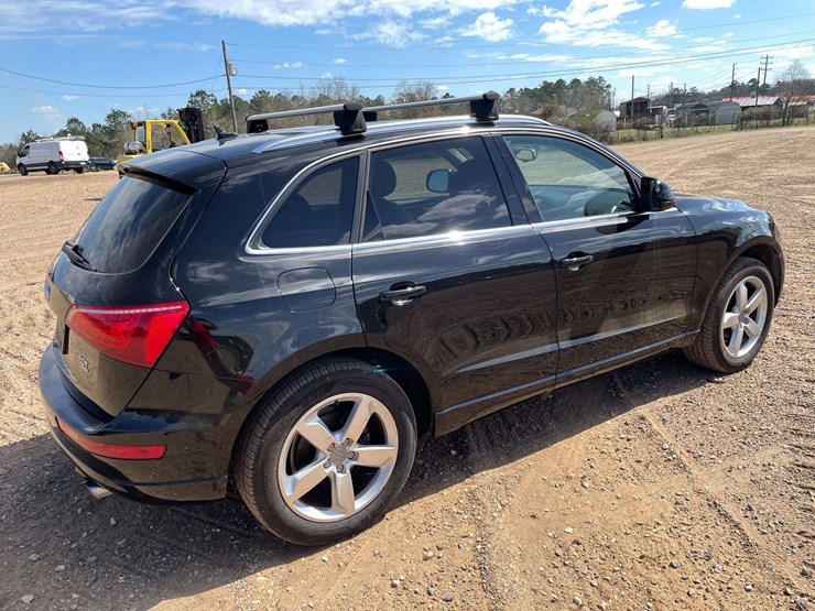 2011-audi-q5-image-3