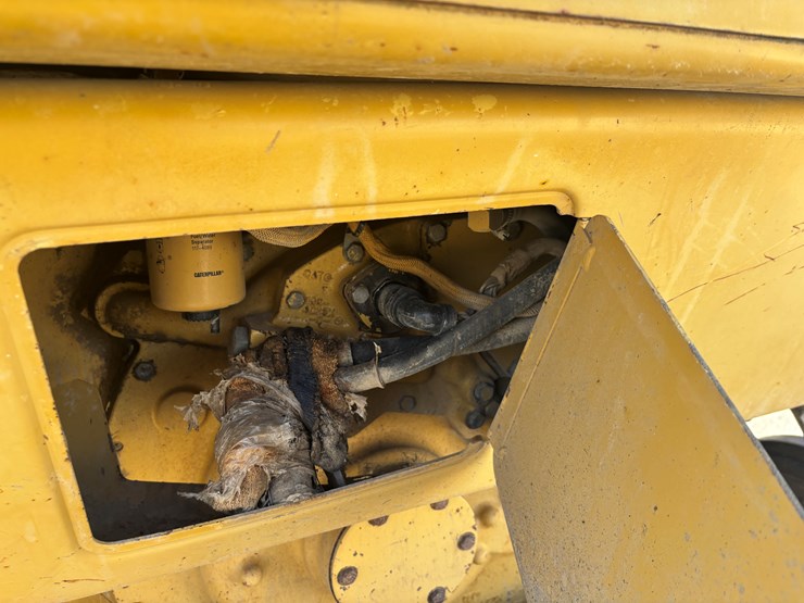 caterpillar-d6m-image-15