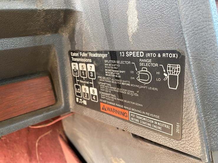 #425-•-mack-elite-cl-713-manure-truck-(has-wi-title)-(colfax,-wi)-image-38