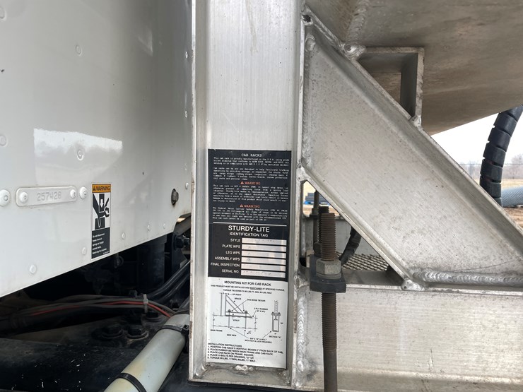 2019-kenworth-t880-image-37