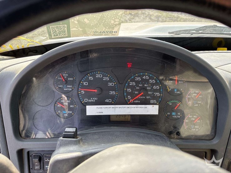 2003-international-durastar-4300-image-46