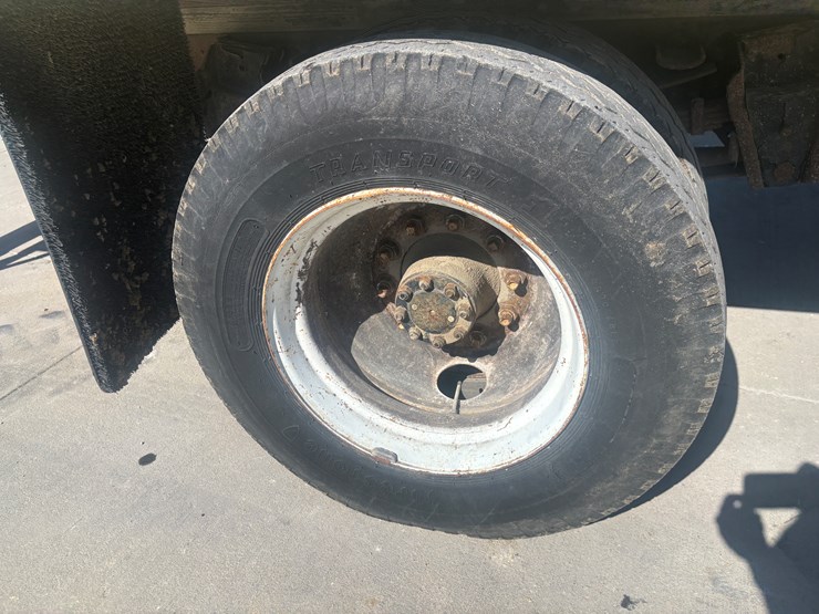 1985-international-9-image-53