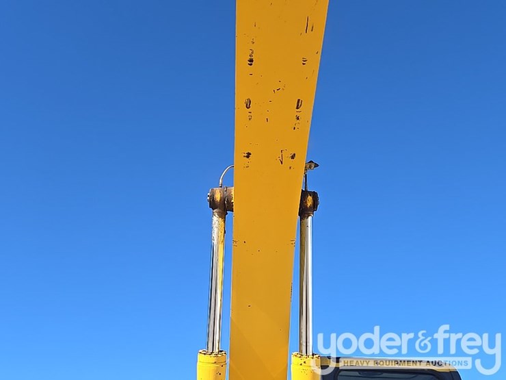 2008-komatsu-pc200-lc-8-image-45