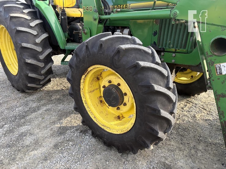 1996-john-deere-5500-image-4