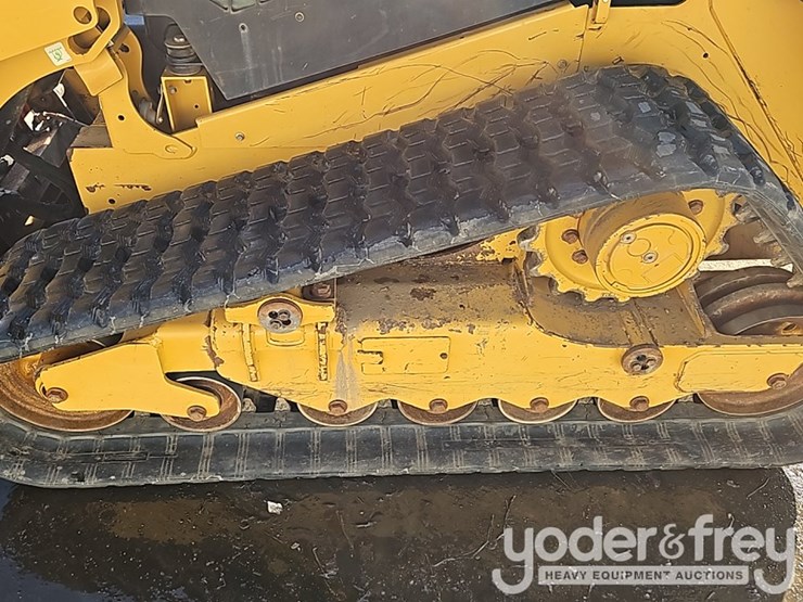 2022-caterpillar-289d3-image-13