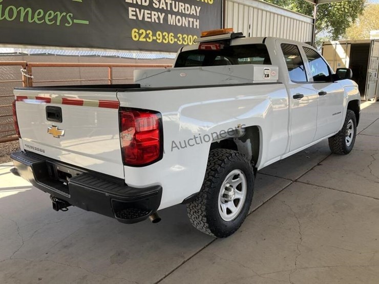 2015-chevrolet-silverado-1500-image-7