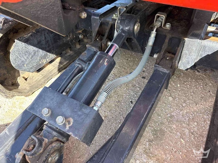 2022-kubota-u10-5-image-18