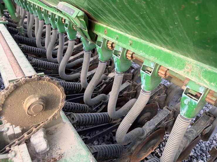 john-deere-35-image-50