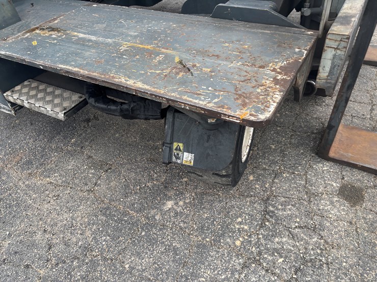 #1869-•-2012-combilift-cl-8011-multi-directional-forklift-image-9