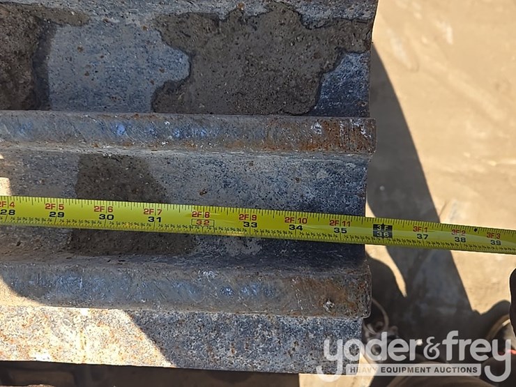 2017-volvo-ec350el-image-25