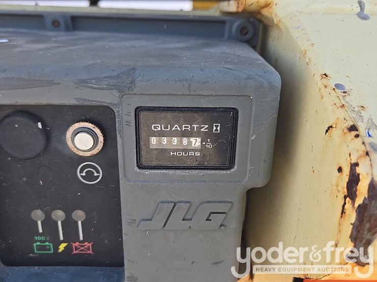 2018-jlg-3246es-image-43