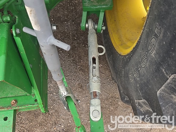 2020-john-deere-5075e-image-86