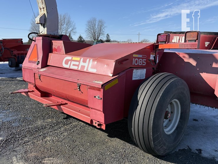 gehl-cb1085-image-12