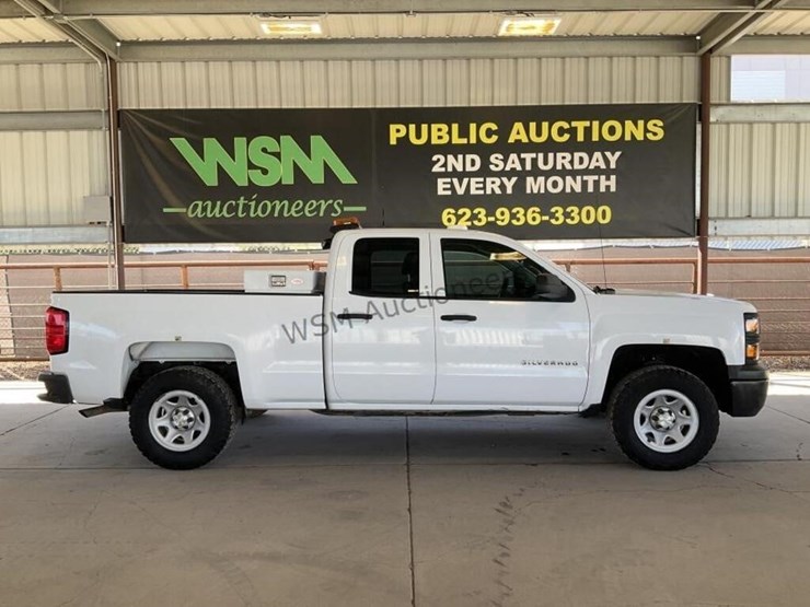 2015-chevrolet-silverado-1500-image-1