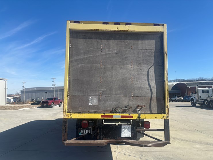 1985-international-9-image-2