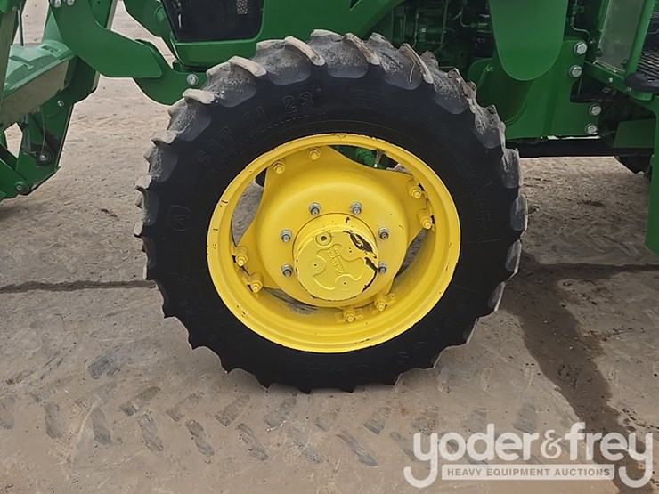 2020-john-deere-5075e-image-27