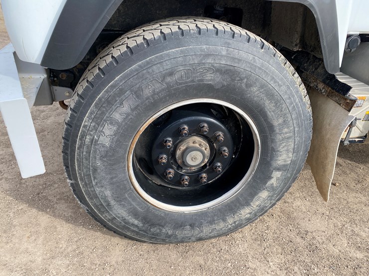 1999-mack-rd690s-image-21