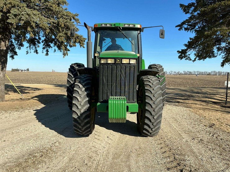 1997-john-deere-8300-image-11