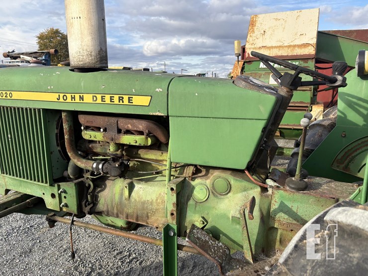 2020-john-deere-2020-image-8