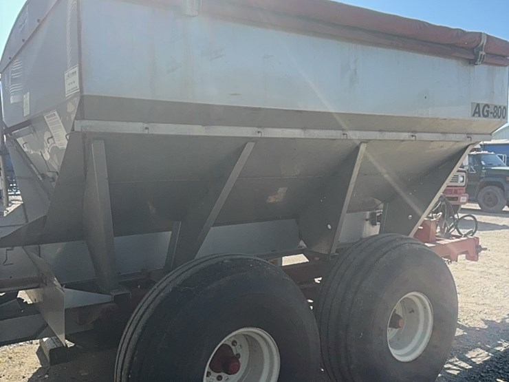 ag-–-800-stainless-steel-fertilizer-spreader,-fully-hydraulic-drive,-roll-tarp,-large-floatation-tires-￼￼-image-17