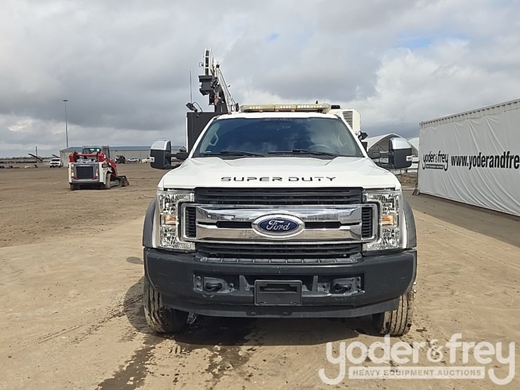 2019-ford-f550-image-8