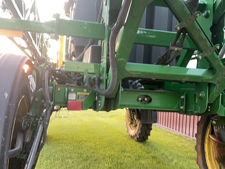 2014-john-deere-r4030-image-7