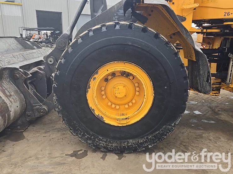 2017-volvo-l110h-image-56