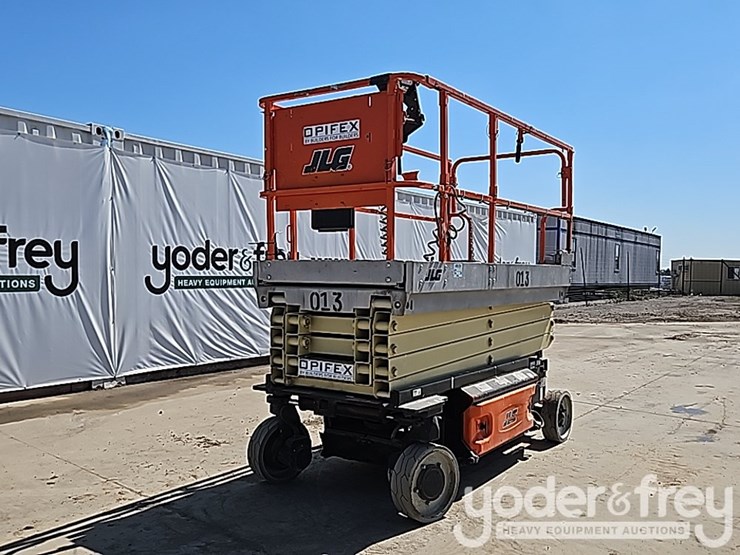 2022-jlg-3246es-image-1