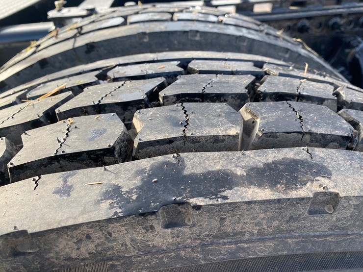 2003-freightliner-argosy-image-24