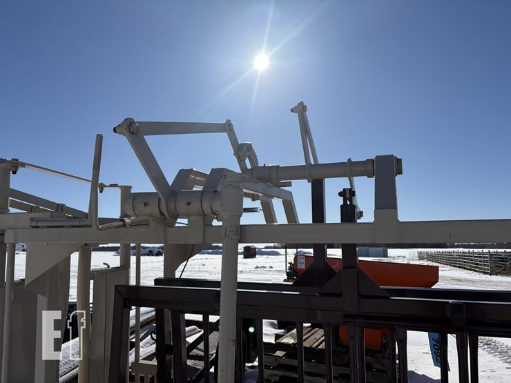 c&b-farm-+-outdoors-cattle-chute-10-image-8